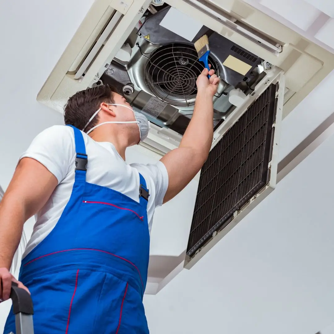 Bharat W S Cool Service Technician repairing AC in Nalasopara